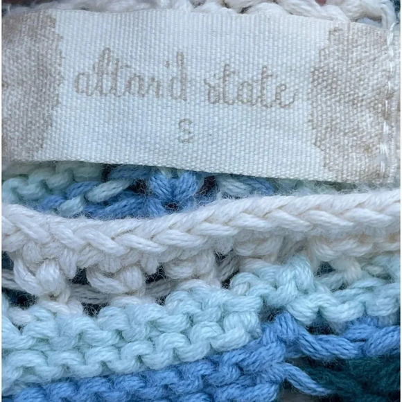 Altar'd State Womens Fashion Wave Stripe Print Crochet Top Blue Sz Small - Picture 6 of 9